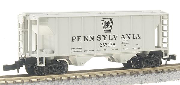 Micro-Trains 53100021 Z Pennnsylvania PS-2 2-Bay Covered Hopper #257128