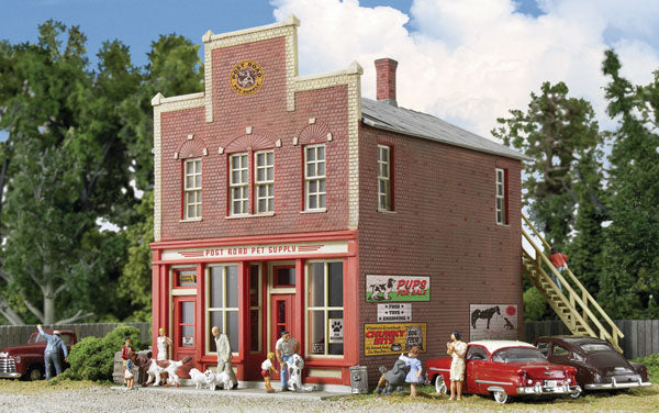 Walthers 933-3660 HO Scale Cornerstone Post Road Pet Supply Building Kit
