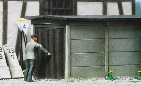 Busch 1480 One-Car Garage - Kit