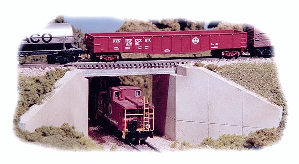 Monroe Models 9005 N Concrete & Girder Bridge