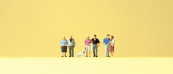 Preiser 88555 Z Walking Couples & Dog Figures (Set of 7)