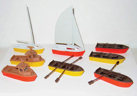 NJ International 6101 HO Small Harbor Boat Set