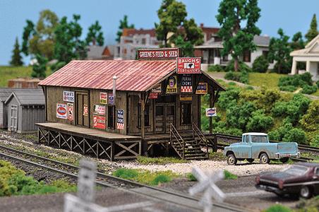 Blair Line 1005 N Greene's Feed & Seed Laser-Cut Building Kit
