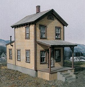 B.T.S. 7701 S #112 2nd Street House - Kit (Laser-Cut Wood)