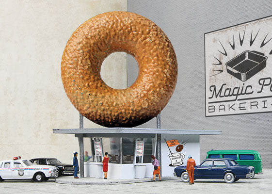 Walthers 933-3835 N Hole-In-One Donut Shop Building Kit