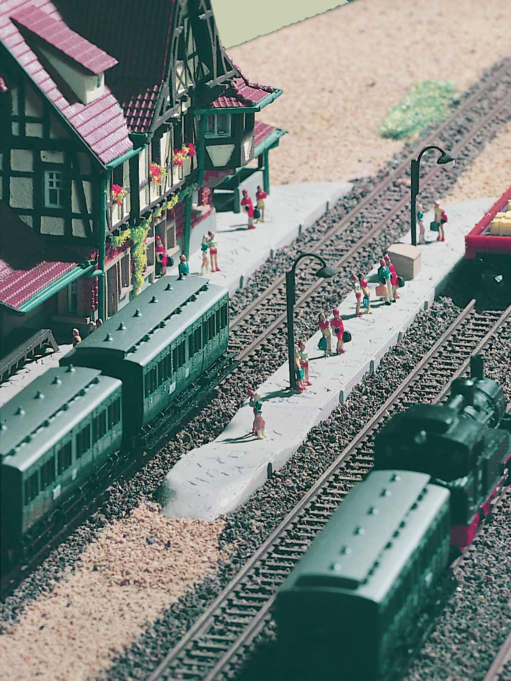 Vollmer 9525 Highland sta platform (2)