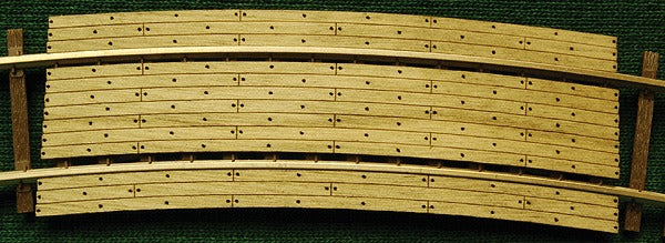 GCLaser 11274 HO Code 83 & 100 Grade Crossings 15 Radius Curve (Pack of 2)