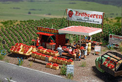 Busch 1073 HO Scale Strawberry Stand with Accessories Model Building Kit