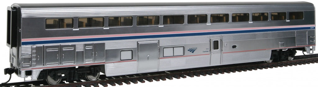 Walthers 11053 HO Amtrak 85' Pullman-Standard Superliner Coach Baggage Phase IVb