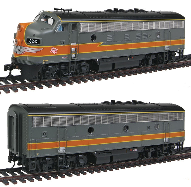 Walthers 920-48279 HO Milwaukee Road EMD F3A-B Set Standard DC #82D/82C