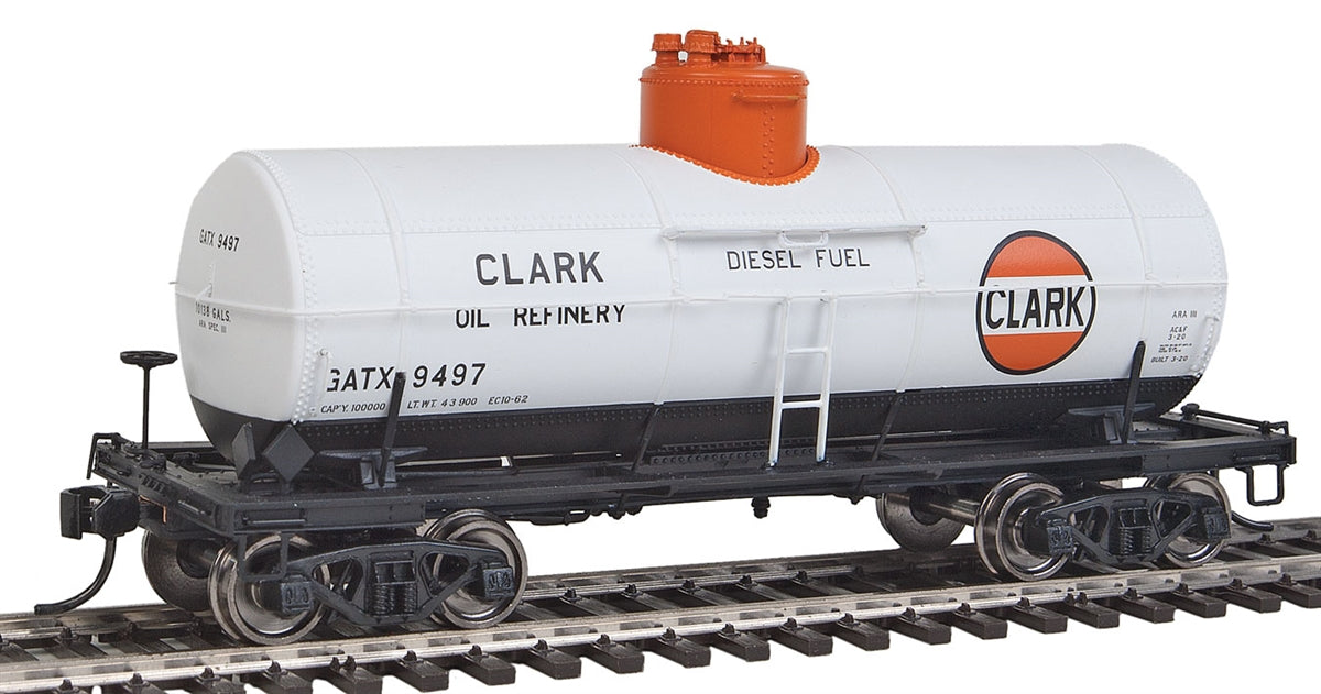 Walthers 920-100514 HO Clark Oil GATX Type 21 ACF 10K Gallon Tank Car RTR #9497