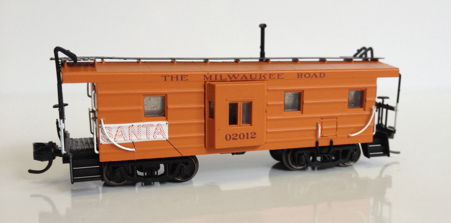 Fox Valley Models 91028 N MILW Low-Window Rib-Side Caboose w/Oil Door #02012