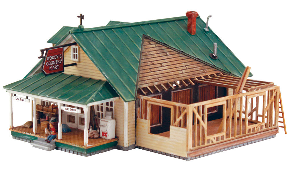 DPM 12900 HO Scale Woody’s Country Mart Kit