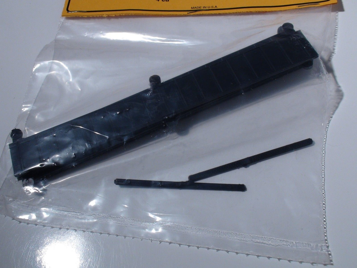 Micro Engineering 80-170 N 80' Plate Girder (Pack of 4)