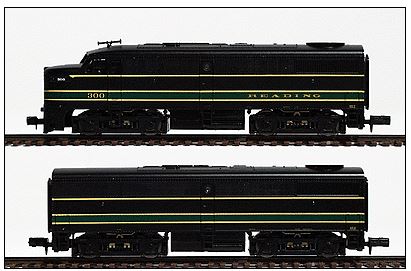 Life Like 7453 N Reading FA1/FB-1 Diesel Locomotive #300/300B