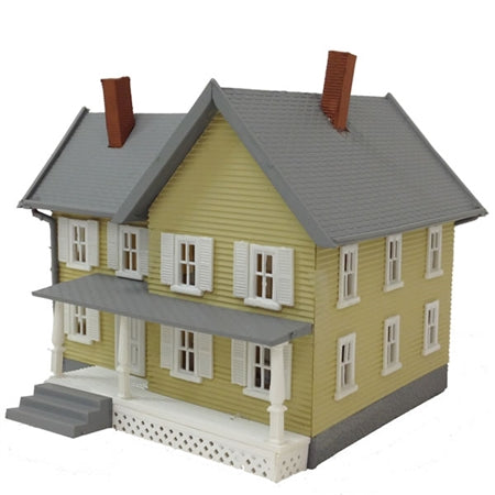 Model Power 6374 O Built-Up Lighted Jackson's House Building with Figures