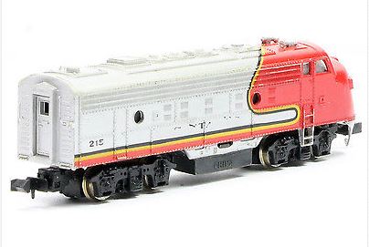 Bachmann 215 N Scale Atchison Topeka Santa Fe F9 Powered Diesel