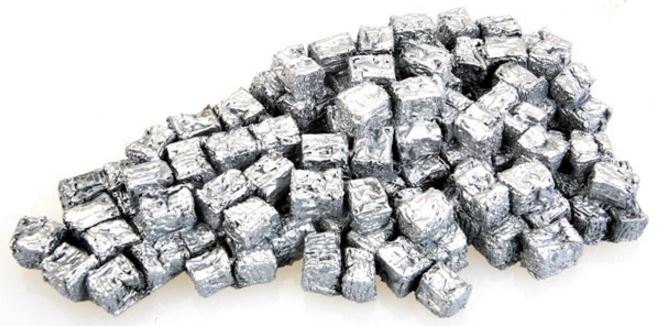 Walthers 949-3002 HO Scrap Metal Bales