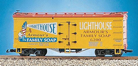USA Trains R16068 G Lighthouse Soap American Woodsided Refrigerator Car #6200