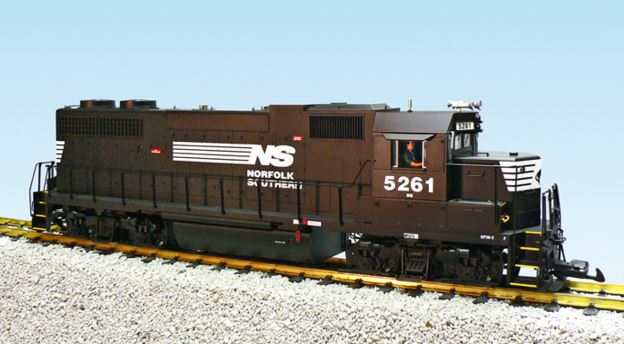 USA Trains 22214 G Norfolk & Southern GP38-2 Powered Diesel Locomotive #5261