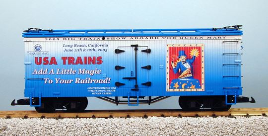 USA Trains R16322 G Add a Little Magic US Trains Woodsided Refrigerator Car