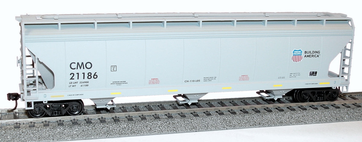 Accurail 8074 HO Union Pacific/CMO ACF Hopper 3 Car Set
