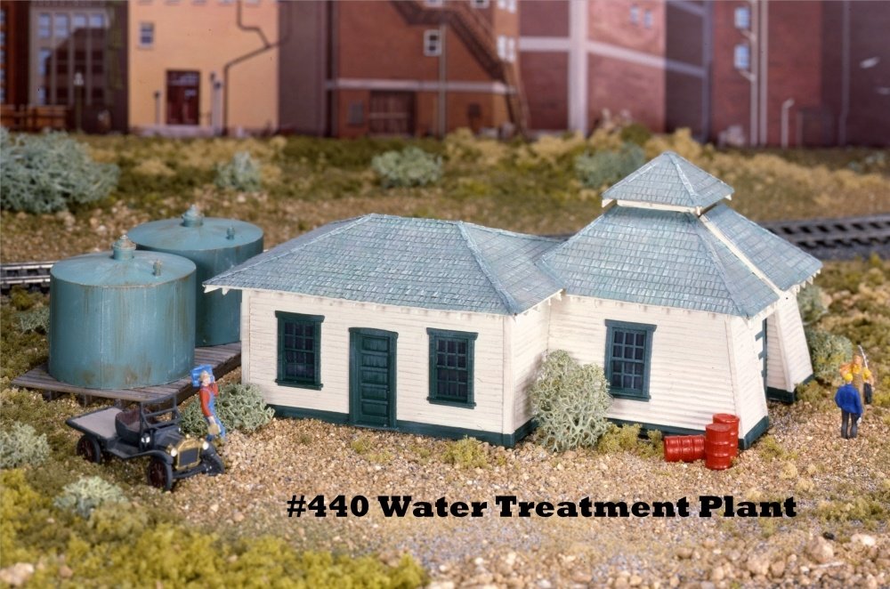 Campbell Scale Models 440 HO Scale Water Treatment Plant Kit – Trainz