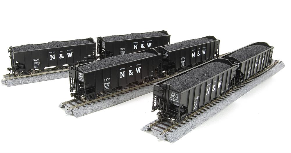 Broadway Limited 4444 HO Norfolk & Western H2a 6-pack Q Hopper Car