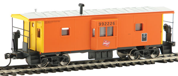 Walthers 910-8655 HO Milwaukee Road International Bay Window Caboose #992226