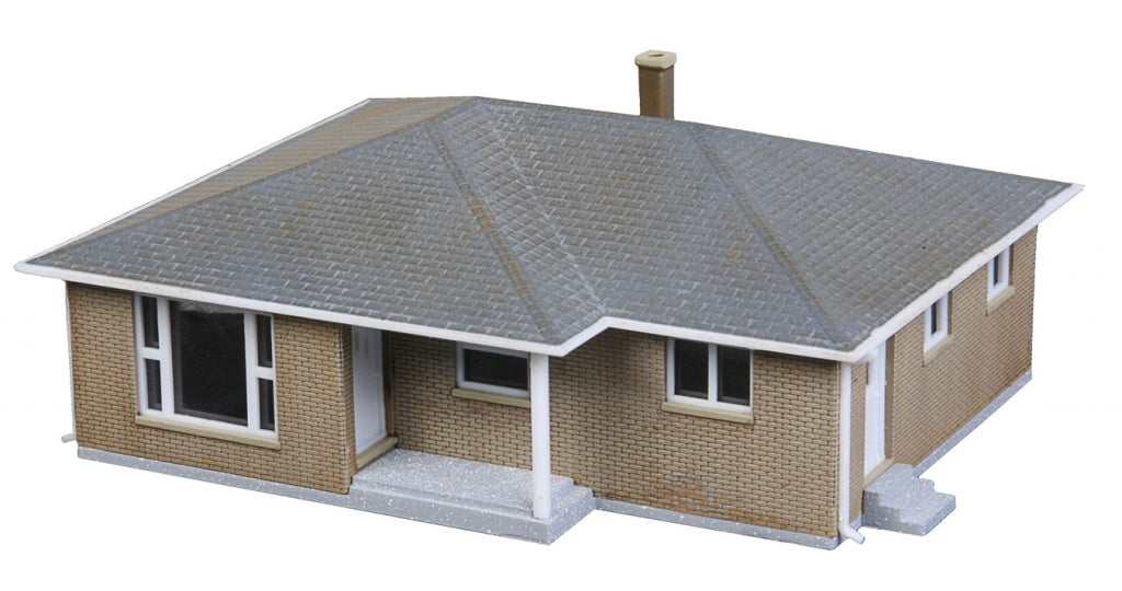 Walthers 933-3838 N Brick Ranch House Building Kit