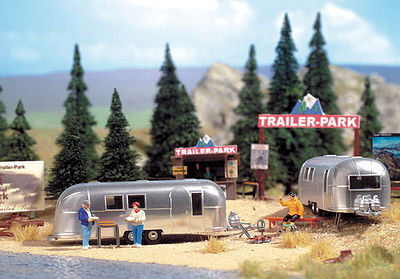 Walthers 949-2902 HO Scale SceneMaster Camp Site With Two Trailers Kit