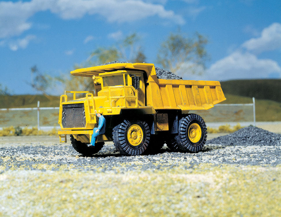 Walthers 949-11000 HO Terex Heavy-duty Off-Road Dump Truck - Kit