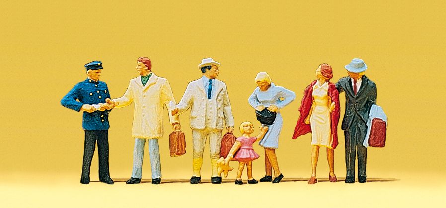 Preiser 10029 HO Passengers Departing at the Platform Gate Figures (Set of 7)