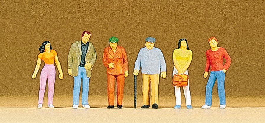 Preiser 10117 HO Standing Passers-By Figures (Set of 6)