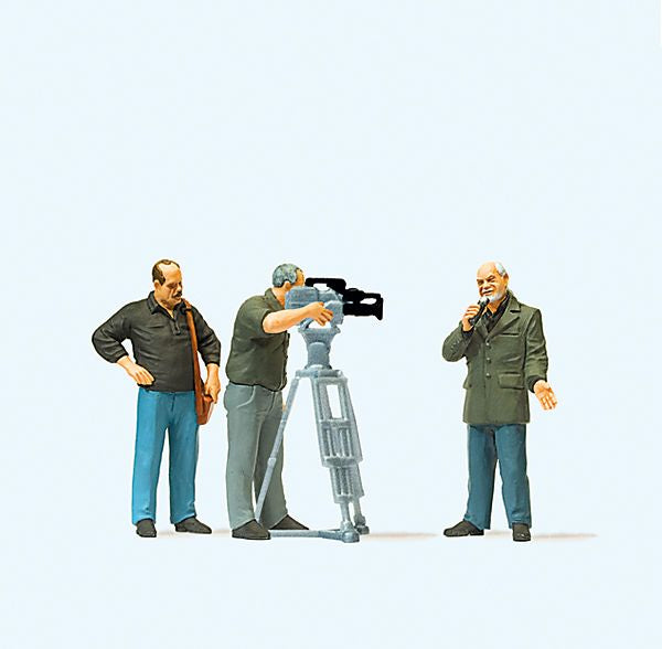 Preiser 28139 HO Hagen Von Ortloff & His Team Figures (Set of 3)