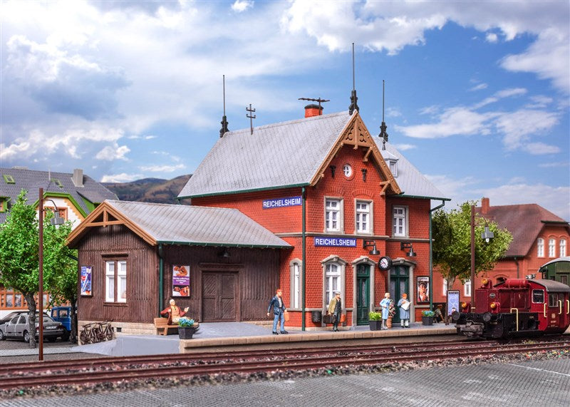 Kibri 39492 HO Scale Reichelsheim Station Kit