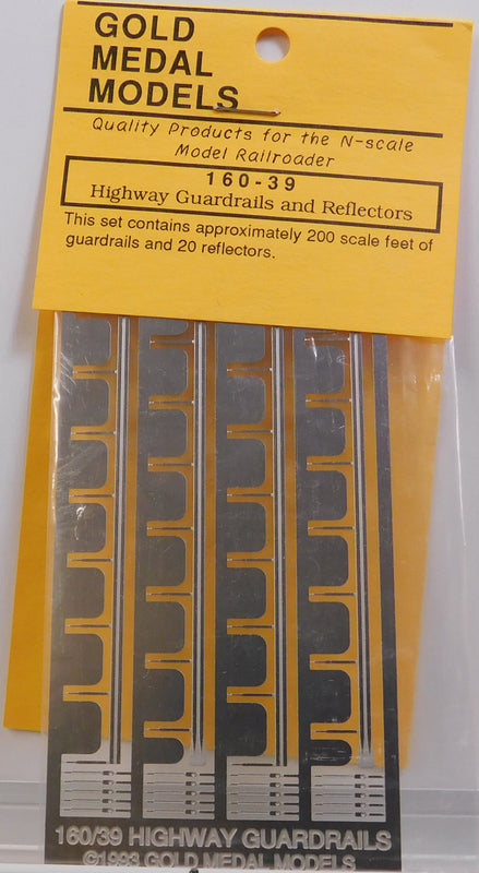 Gold Medal Models 16039 N Highway Guardrails & Safety Reflectors Kit