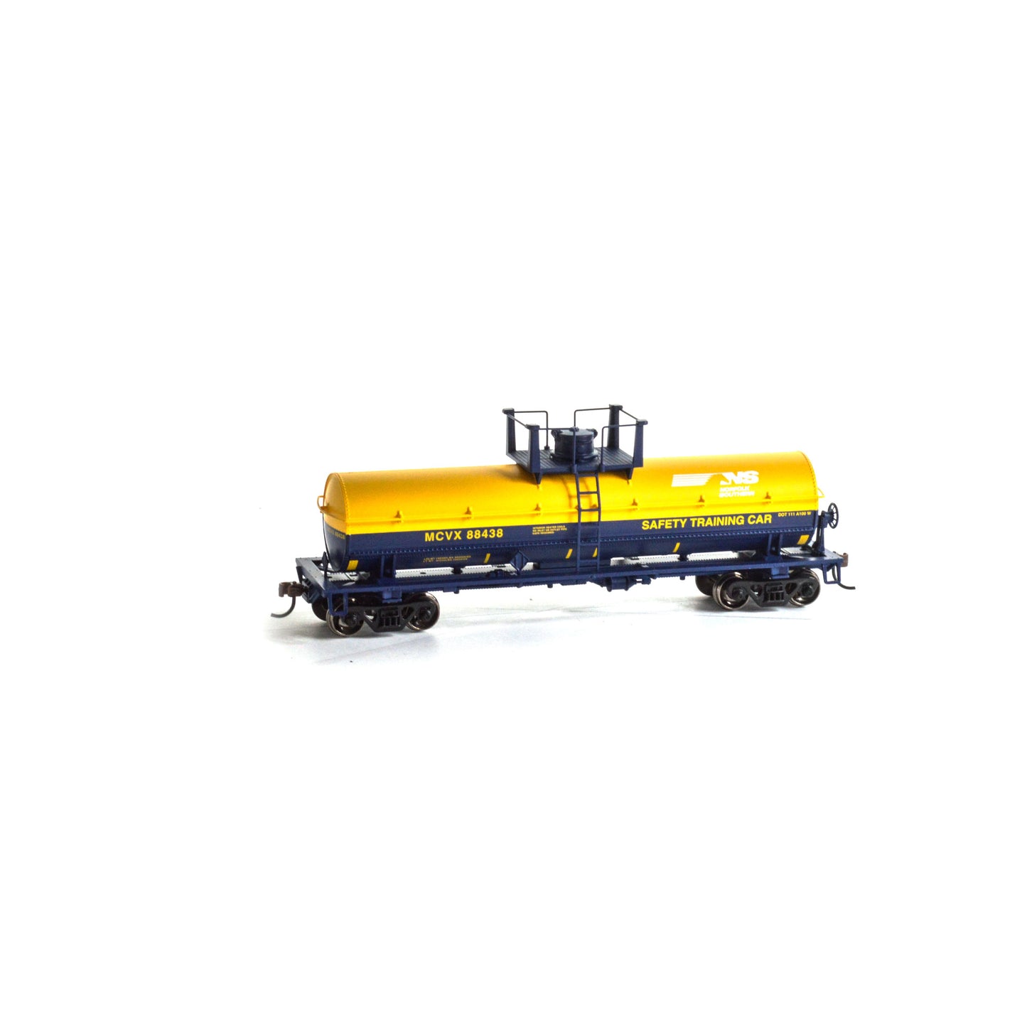 Roundhouse 14798 HO Norfolk Southern Chemical Tank Car #88438