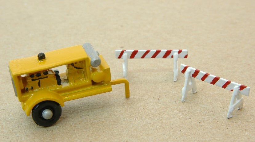 JL Innovative Design 344 HO Compressor Trailer W/Barricades Metal Unpainted Kit