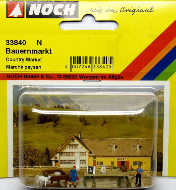 Noch 33840 N Country Market Scene