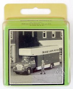 Magnuson Models 439-813 1:160 N Moving Van Resin Kit
