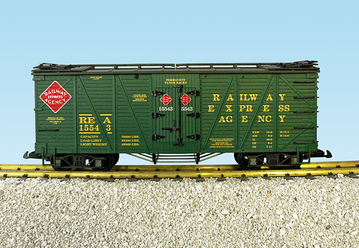USA Trains R15027A G Railway Express Agency Outsided Braced Box Cars #15543