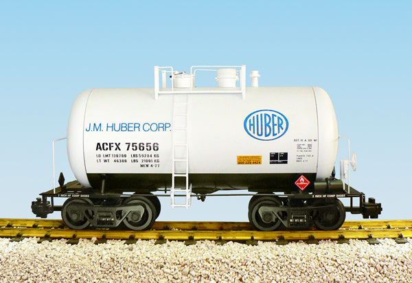 USA Trains R15218 G J. M. Huber Corp. Beer Can Tank Car (White)