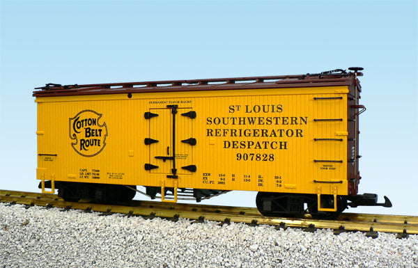 USA Trains R16344 G Cotton Belt U.S. Refrigerator Cars (Yelloow/Brown)