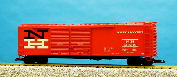 USA Trains R19304C G New Haven 50 Ft. Box Car with Plug/Steel Double Door Combo