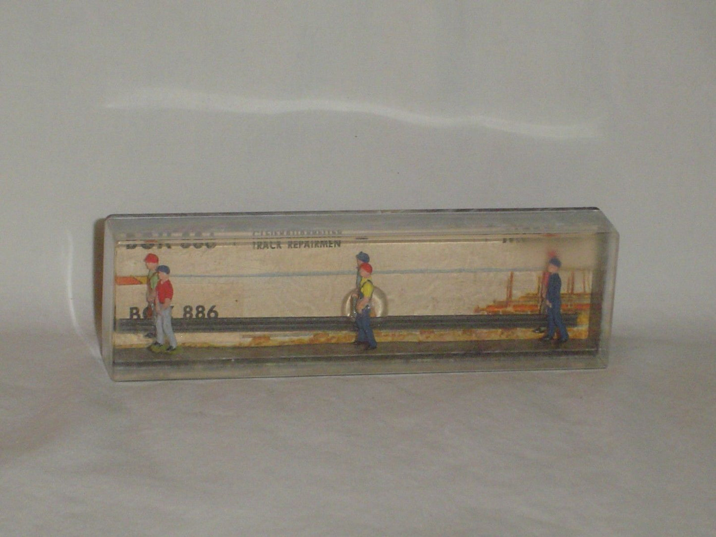 Merten 886 HO Track Repairmen Figures (Set of 6)