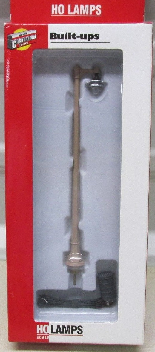 Walthers 933-2313 HO Single Arm Acorn Style Street Light