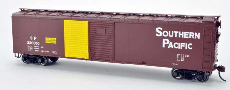 Bowser 41572 HO Southern Pacific "Paper Service" 50' Boxcar Ready-To-Run #220350