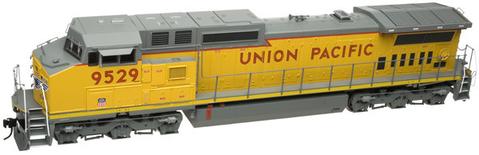 Atlas 20042007 O Union Pacific TrainMan Dash 8-40CW with DC/DCC #9390 - 2 Rail