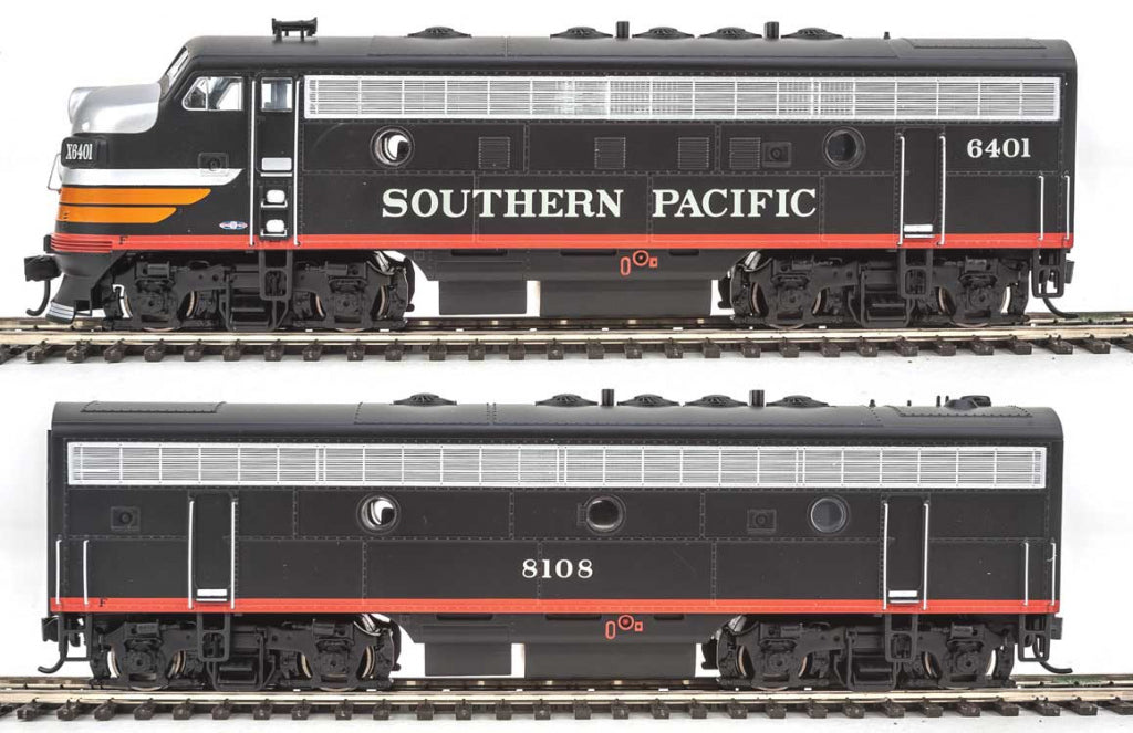 Walthers 9910 Southern Pacific F7 AB with Sound #6401 and #8108